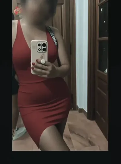 Amelie, 27