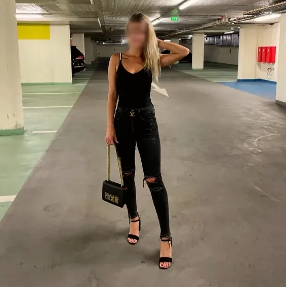 Finja, 21