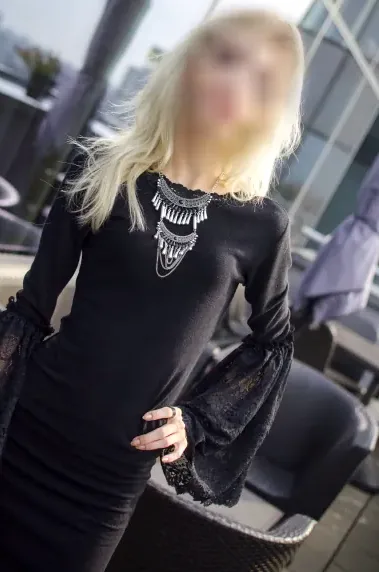 Jette, 25