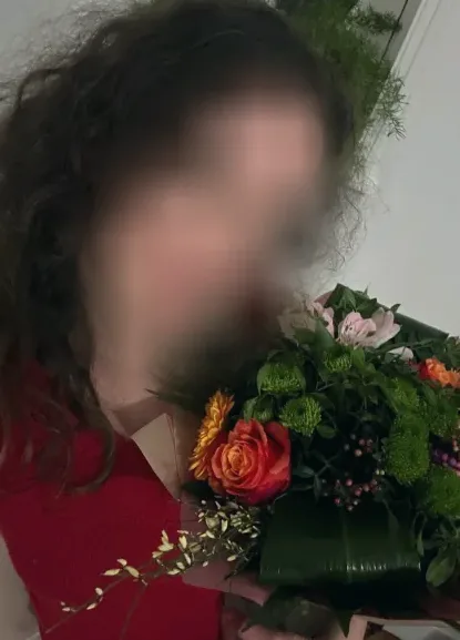 Leyla, 39