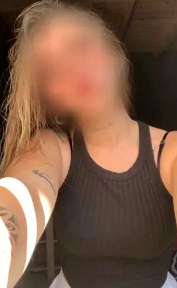 Maja, 32