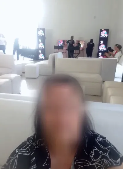 Paula, 36