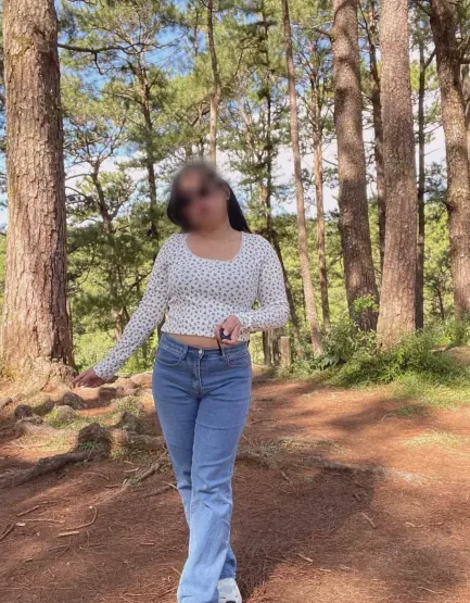 Alina, 28