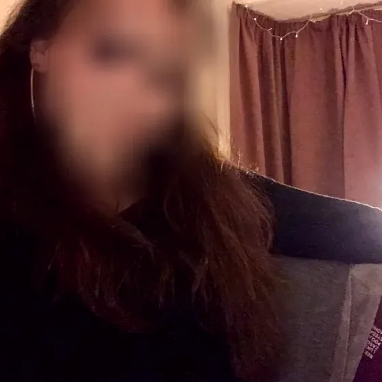 Antonia, 25