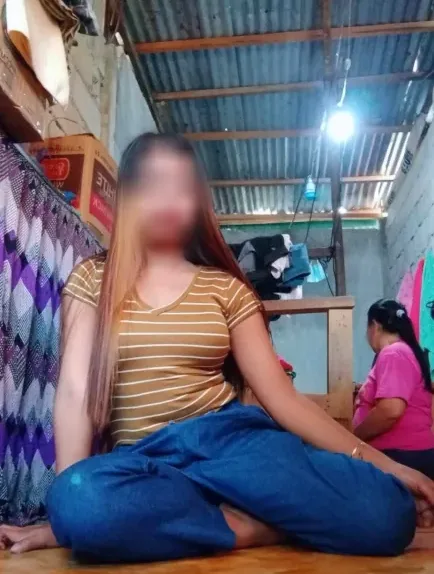 Daniela, 28