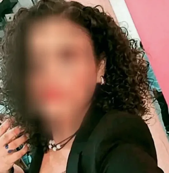 Diana, 35