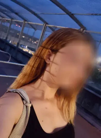 Diana, 23