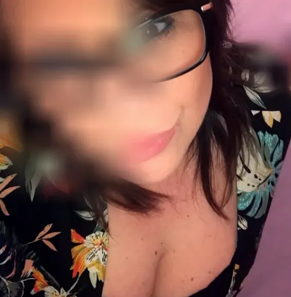 Emily, 40