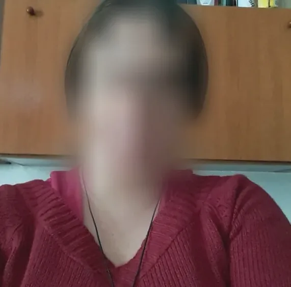Nadja, 40