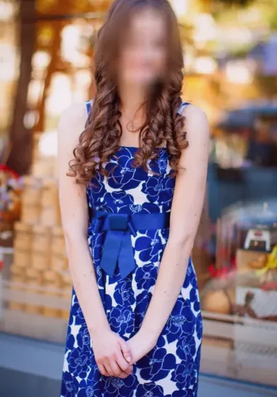 Thea, 32